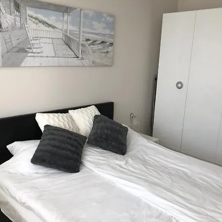 Апартаменты Royal Beach *
